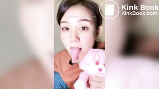 Girl's sexy long tongue 3