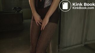 Veronica Pee in her Nylons
