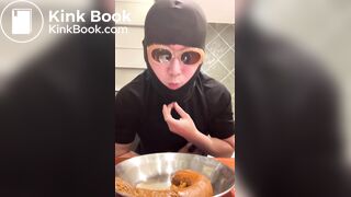 Queen Toilet Scarlett[Meal time]