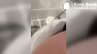 diarrhea in cup - video 2