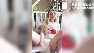 girl poop and masturbate in diaper