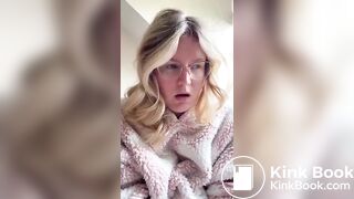Girl Pooping - video 114