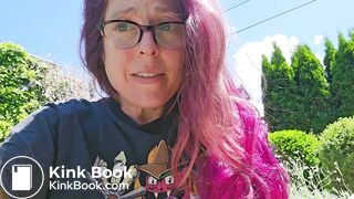 Sexy girl shitting and peeing