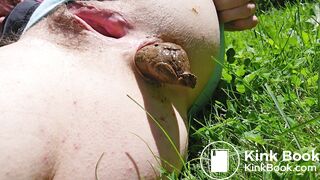 Sexy girl shitting and peeing