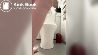 Desperate girl shits humongous logs over toilet