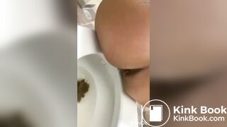 Girl Shitting On Toilet - Video 5