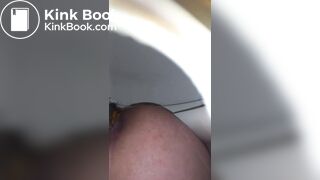 good soft poop from girl with nice ass