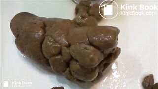 Sexy girl poops in sink