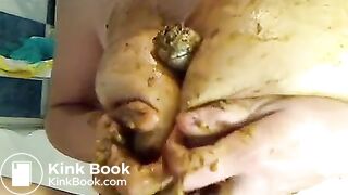 Teen scat girl - video 4