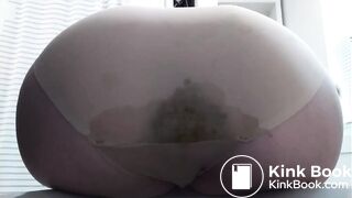 Pooping in my panties and smearing it