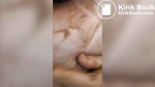 Enby smears shit all over in the shower & tastes it