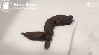 Japanese girl pooping - video 94