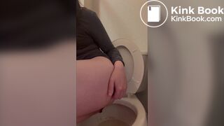 Diarrhea as she shits on her side