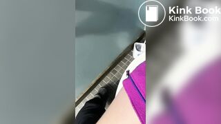 Girl pooping - video 806