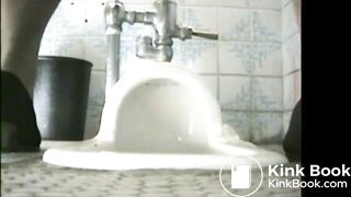 japanese woman pooping 7