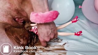 SHIT FUCKING PUSSY WITH BARBIE DOLL