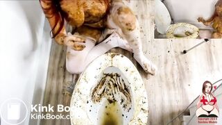 Dirty toilet scat play