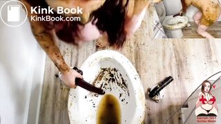 Dirty toilet scat play