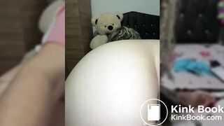 Hot cam girl teasing her shithole with farts and queefs