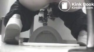 japanese woman pooping 10