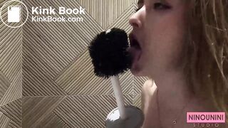 French Slut eats her shit in a public toilet