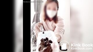 Defecation Selfie_35