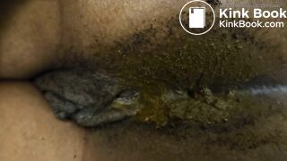Wow! My sister doesn’t wipe her ass