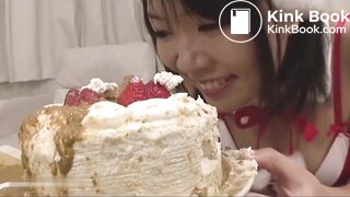 Japanese scat cake