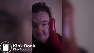 Shit pig clenaing dirty dildo