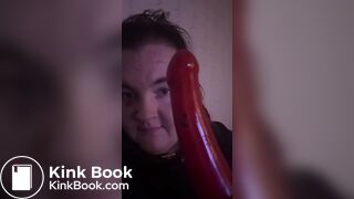 Shit pig clenaing dirty dildo