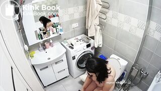 Voyeur poop - video 34