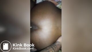 Anal delícia com a pretinha, com surpresa
