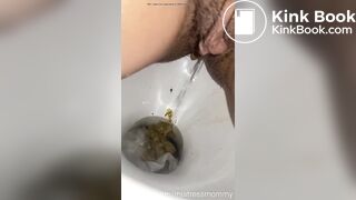 Dirty mommy pooping on toilet - video 8
