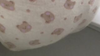 Korean girl pantypoop - video 3