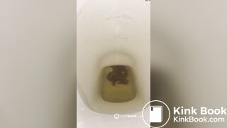 Girl pooping on toilet - video 398