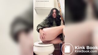 Pretty girl pooping on toilet - video 13