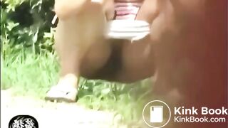 girl pissing and pooping outdoor - video 2