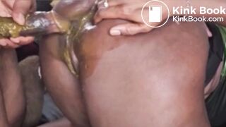 Let my homie fuck my mom in her ass