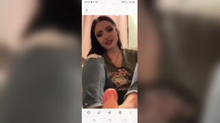Hot girl pooping on toilet - video 10