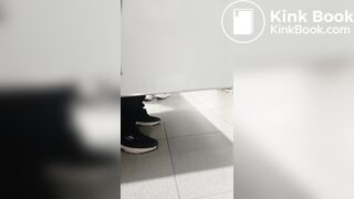 MUJER CON DIARREA #1