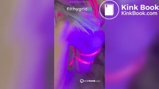 Girl pooping on toilet - video 373