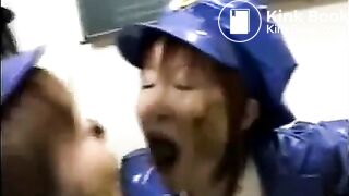 japanese air hostesses enjoying scat