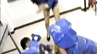 japanese air hostesses enjoying scat