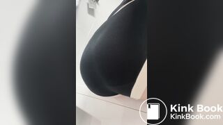 korean girl shitting her pants!