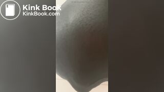 korean girl shitting her pants!