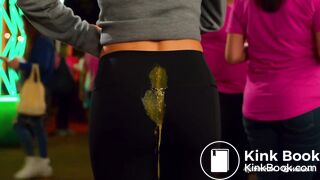 AI Blonde HOT girl mess in leggings
