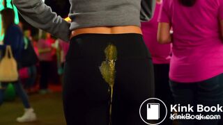 AI Blonde HOT girl mess in leggings