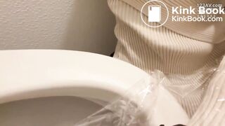 Asian beauty loves to shit #3