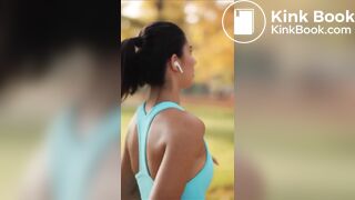 Jogger girl poops her grey leggings