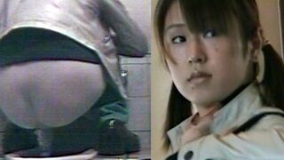 Asian girl pooping in night club toilet - 20